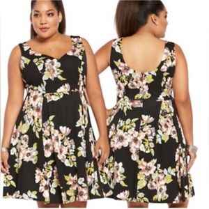 Torrid Black Floral Dress Sweetheart Neckline Size 20